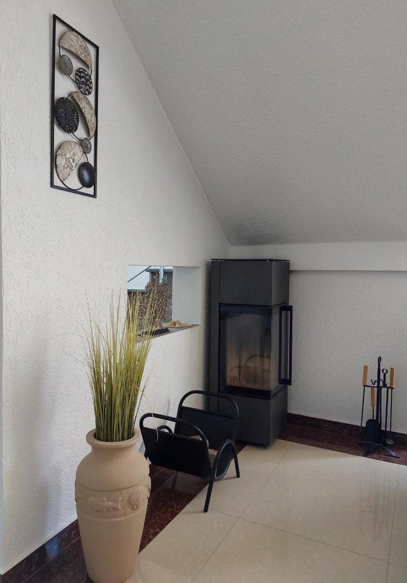 "House Muenster" Bed&Breakfast - Ulcinj Donji Stoj Buitenkant foto