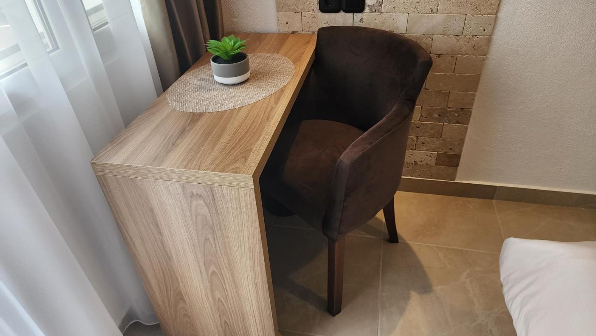 "House Muenster" Bed&Breakfast - Ulcinj Donji Stoj Kamer foto