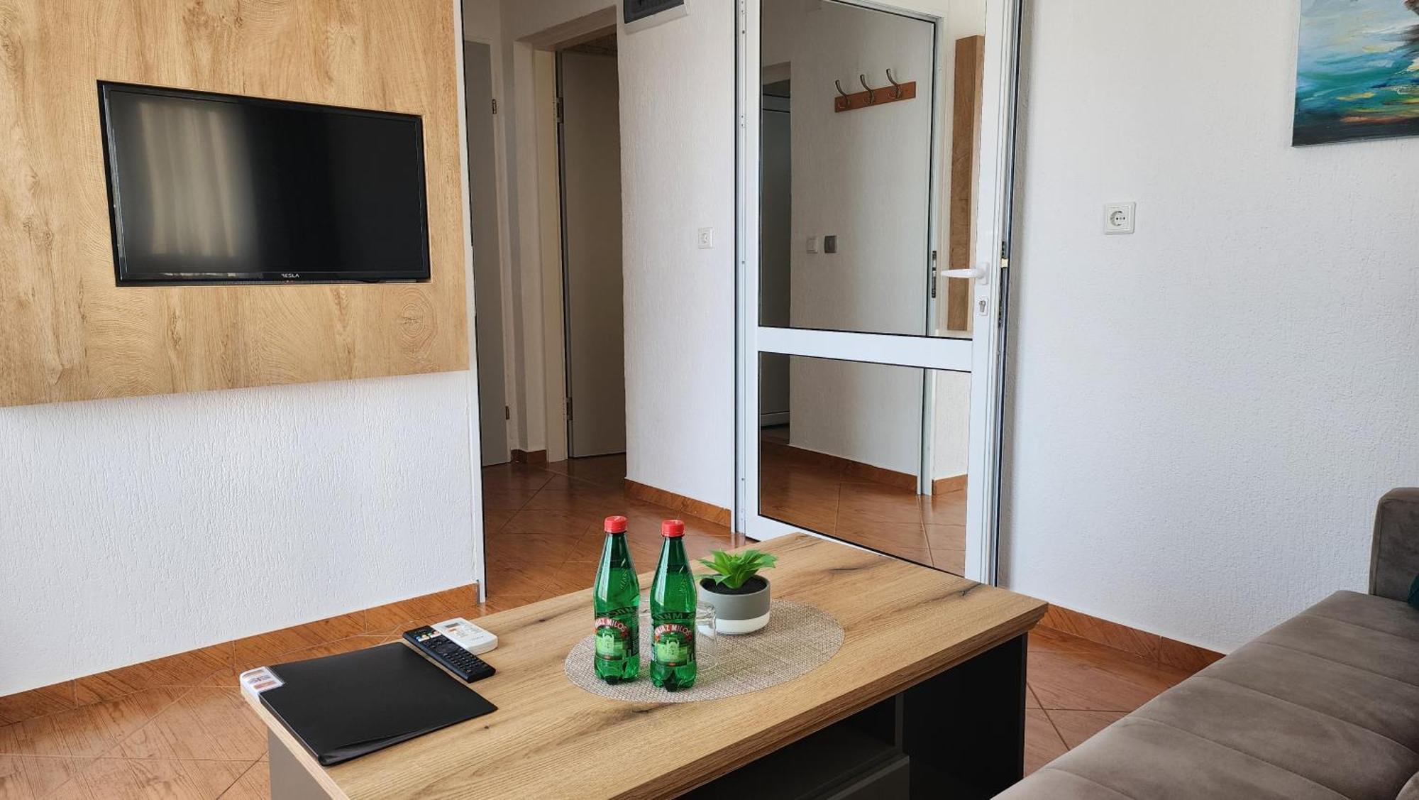 "House Muenster" Bed&Breakfast - Ulcinj Donji Stoj Kamer foto